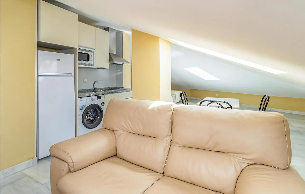 Cozy Apartment In Malaga With Kitchen